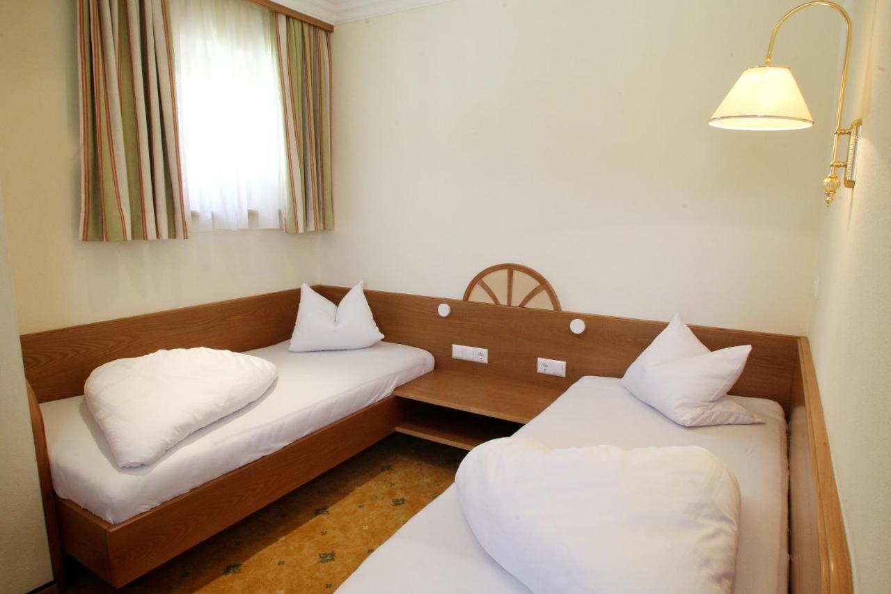 Hotel Neuwirt 람자우 암 다흐스타인 객실 사진