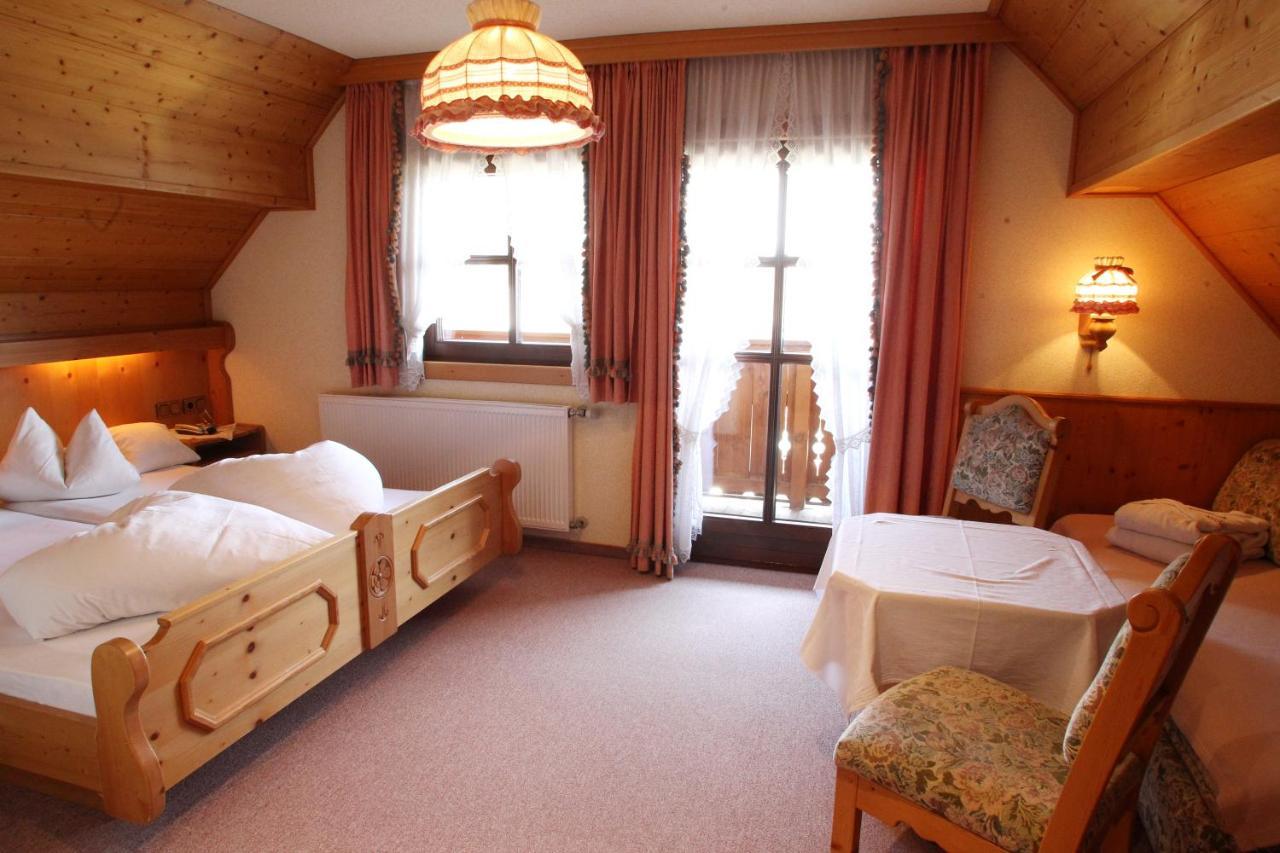 Hotel Neuwirt 람자우 암 다흐스타인 객실 사진